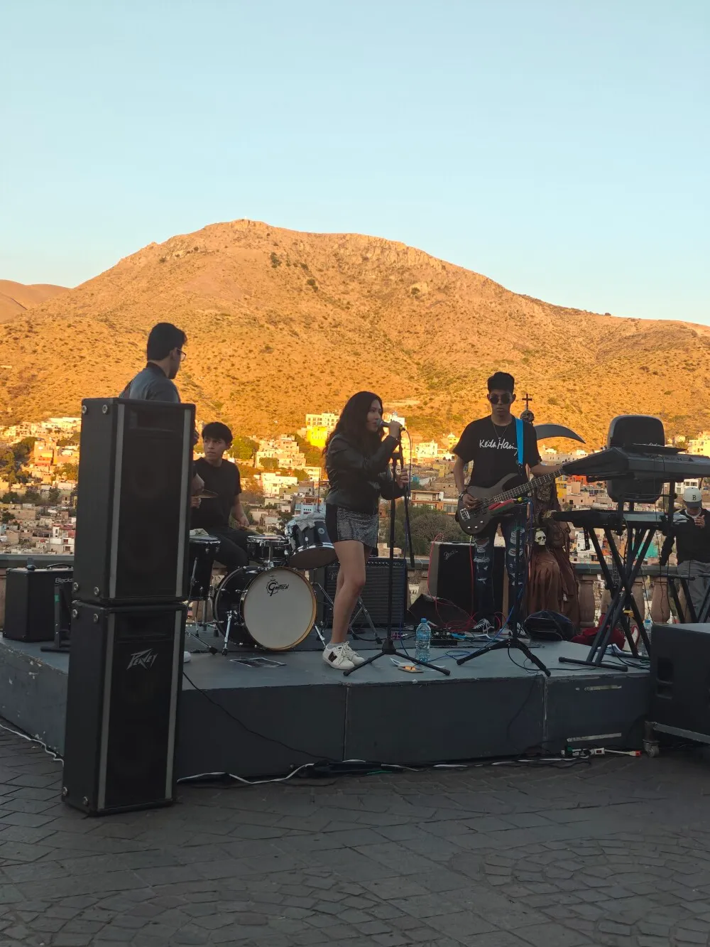 Random band playing at a lookout point