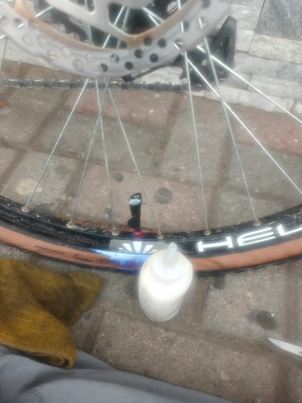 Puncture repair session