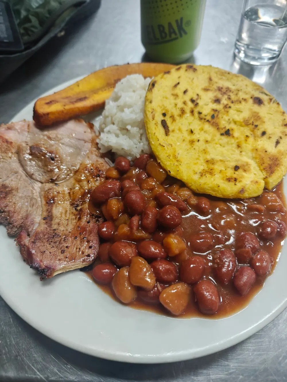 The typical Colombian dinner