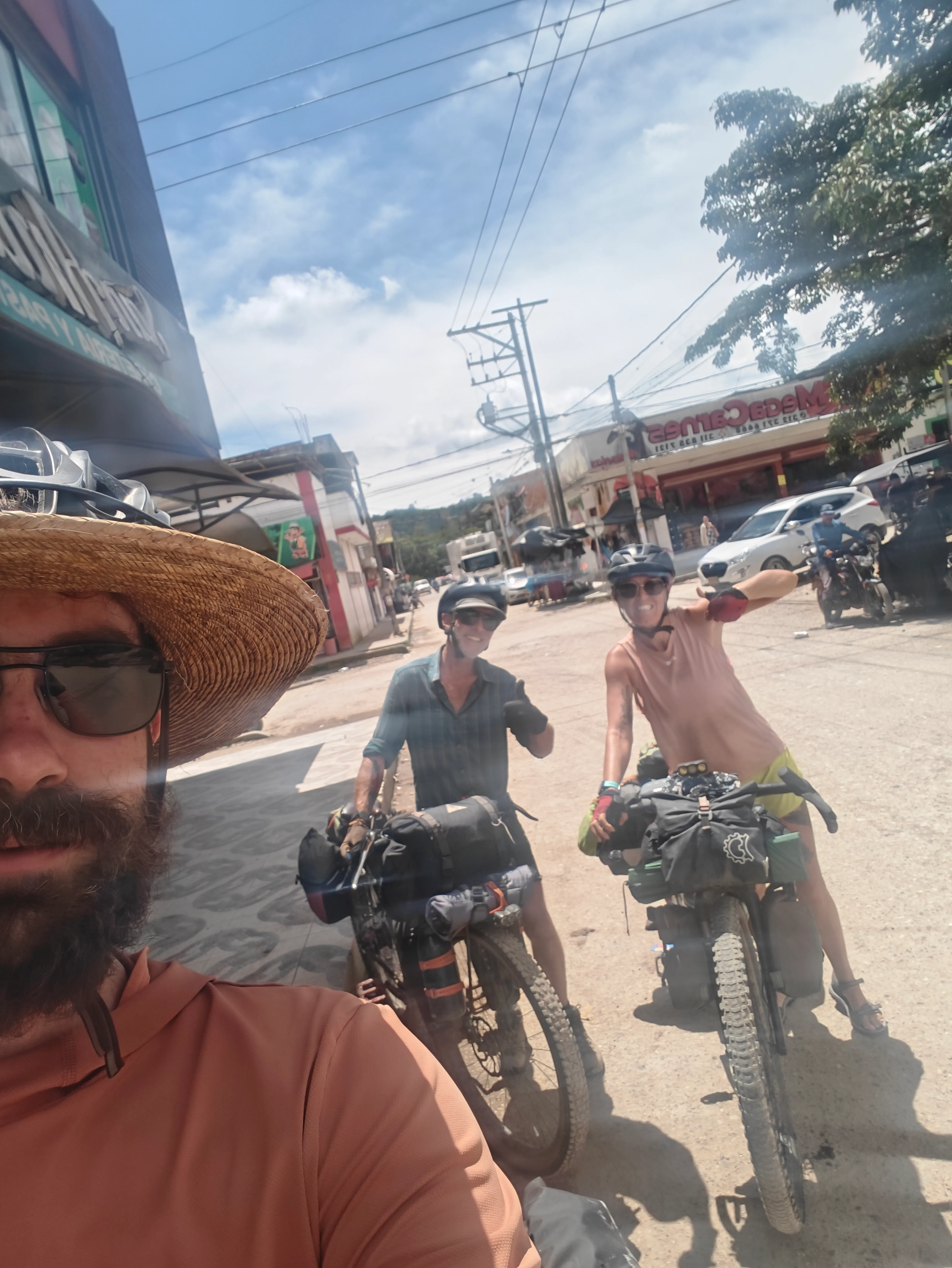Jason, Sarah and myself setting out after a lunch stop.